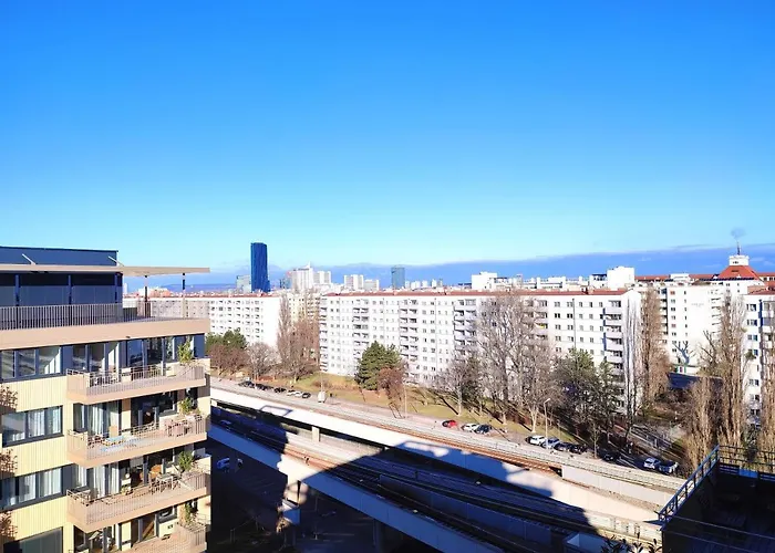 Апартаменты Panorama - Free Parking, Sauna & Fitness *